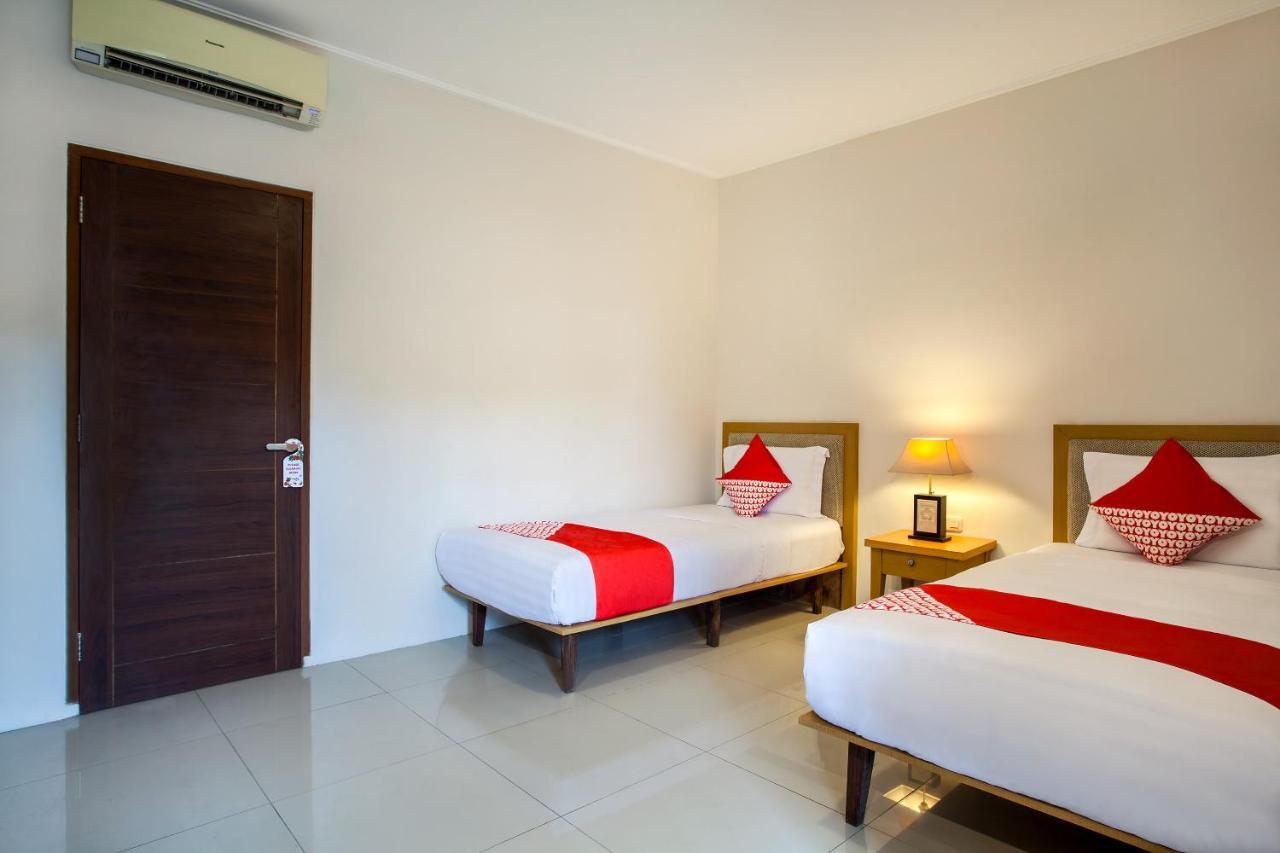 Oyo 107 Kusuma Kemang Suite Jakarta Exterior foto